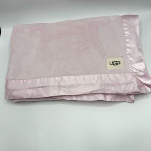 UGG Plush Satin-Lined Baby Blanket in Pink Super Soft 35” x 48”